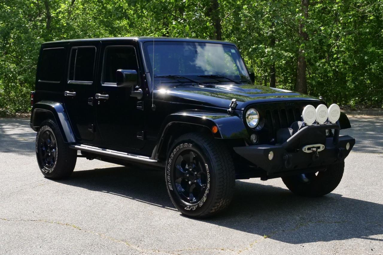 2015 Jeep Wrangler Unlimited Altitude 4X4 / Upgrades / Heated Front Seats! Lincolnton NC