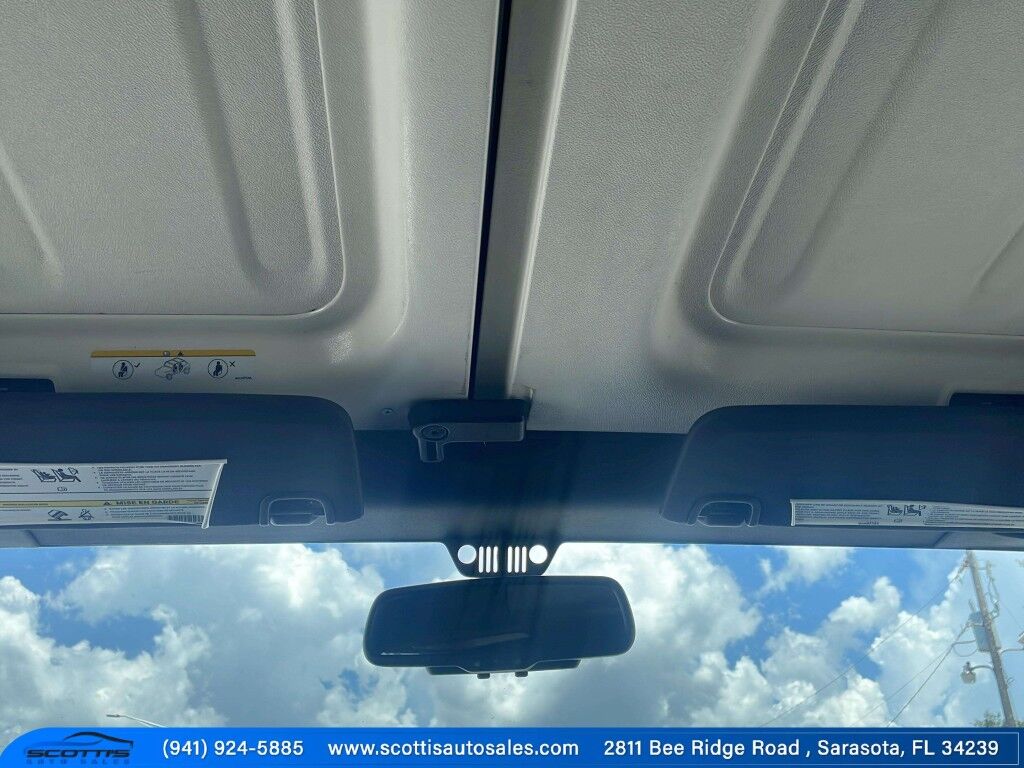 2015 Jeep Wrangler Unlimited Freedom Edition~4X4~ANTI-THEFT SYSTEM~CRASH SENSORS~CRUISE CONTRO;~LIMITED SLIP DIFFERENTIAL~PREMIUM SOUND SYSTEM~REMOVABLE ROOF~RUNNING BOARDS~TOW HOOKS~TRAILER WIRING Sarasota FL