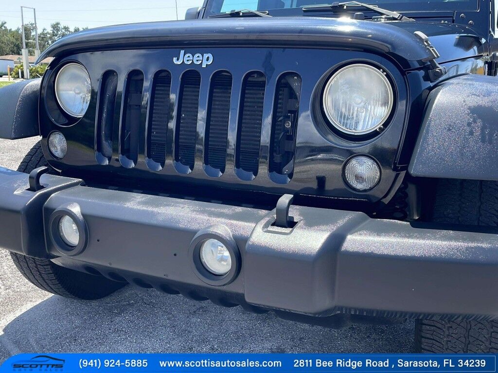 2015 Jeep Wrangler Unlimited Freedom Edition~4X4~ANTI-THEFT SYSTEM~CRASH SENSORS~CRUISE CONTRO;~LIMITED SLIP DIFFERENTIAL~PREMIUM SOUND SYSTEM~REMOVABLE ROOF~RUNNING BOARDS~TOW HOOKS~TRAILER WIRING Sarasota FL