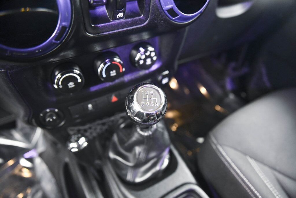 2015 Jeep Wrangler Unlimited Rubicon AKRON OH