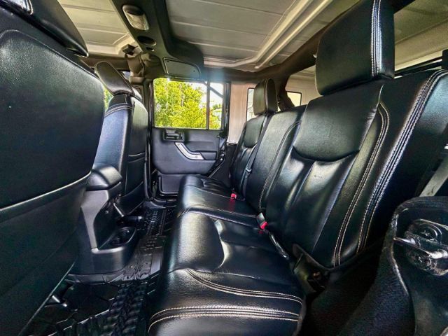 2015 Jeep Wrangler Unlimited Sahara 4WD Houston TX