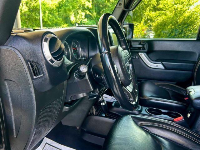 2015 Jeep Wrangler Unlimited Sahara 4WD Houston TX
