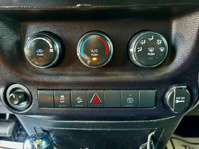 2015 Jeep Wrangler Unlimited Sahara 4WD Houston TX