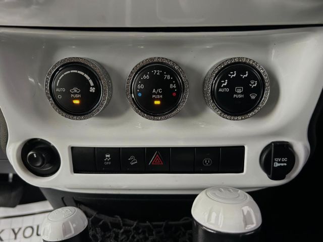 2015 Jeep Wrangler Unlimited Sahara 4WD Houston TX