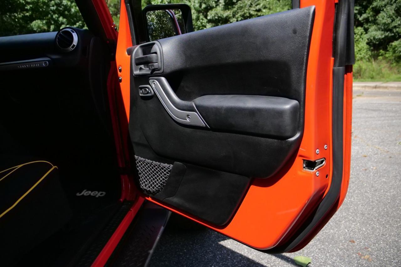 2015 Jeep Wrangler Unlimited Sahara 4X4 / JK EXT Pick Up Conversion / UPGRADES!! High Point NC