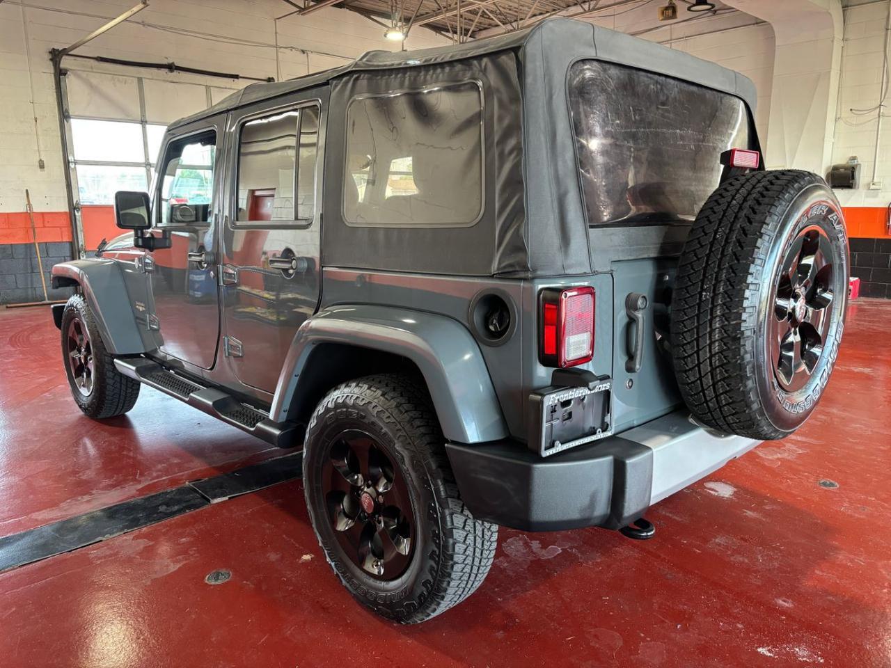 2015 Jeep Wrangler Unlimited Sahara Franklin OH