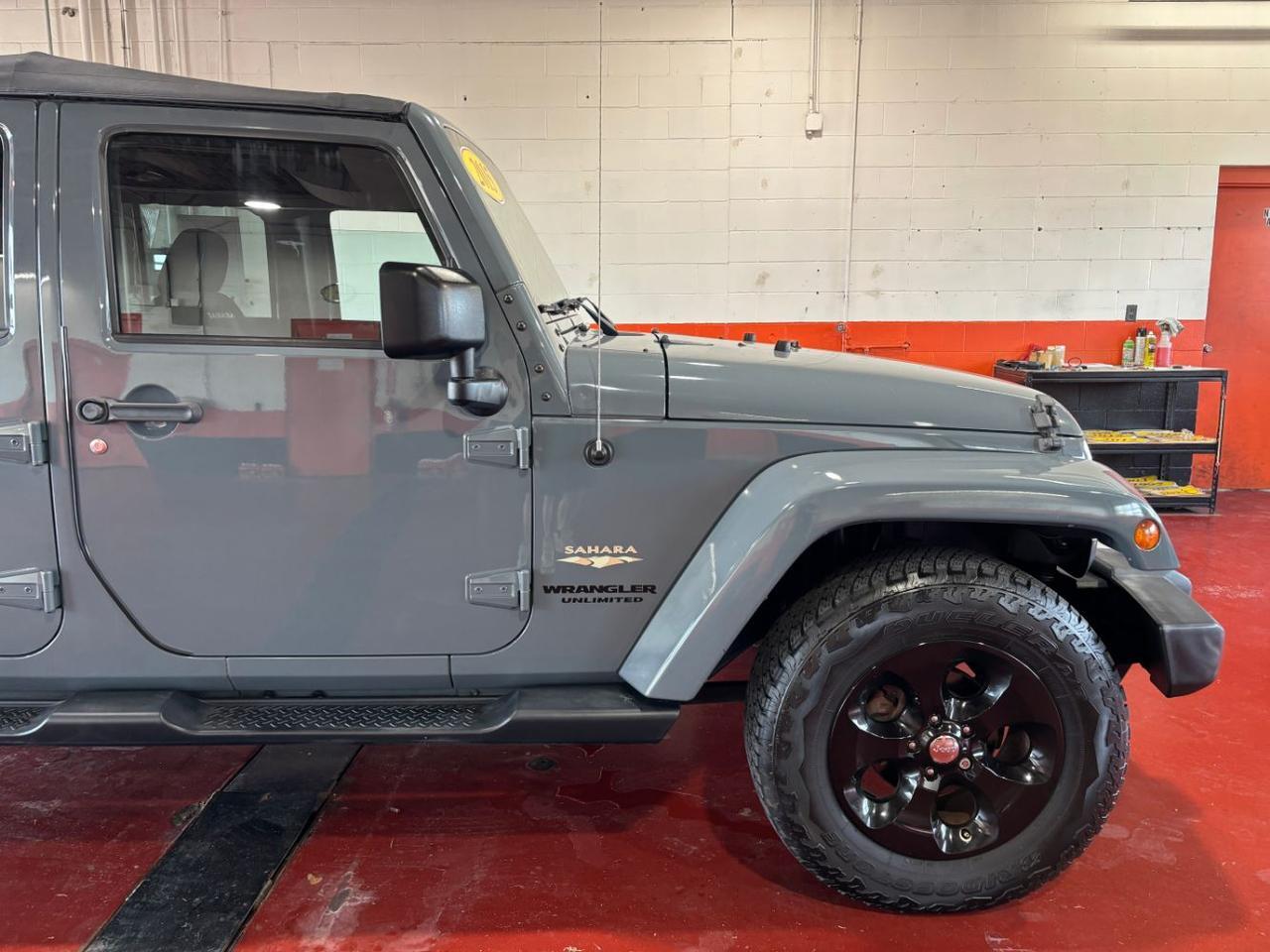 2015 Jeep Wrangler Unlimited Sahara Franklin OH