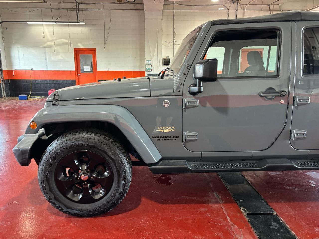 2015 Jeep Wrangler Unlimited Sahara Franklin OH
