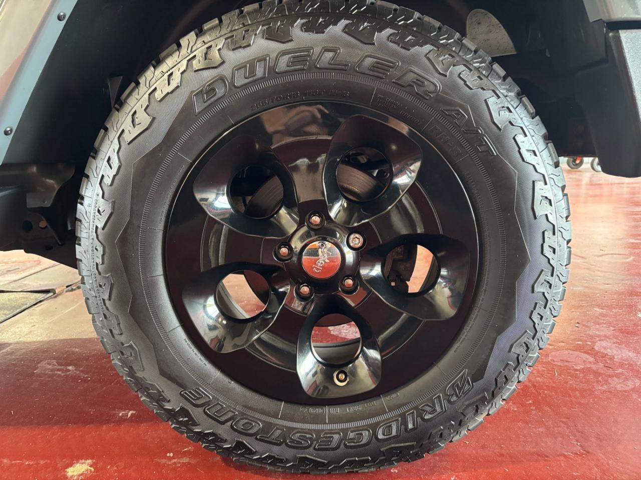 2015 Jeep Wrangler Unlimited Sahara Franklin OH