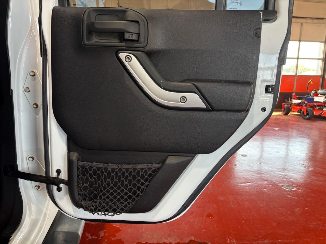 2015 Jeep Wrangler Unlimited Sahara Franklin OH