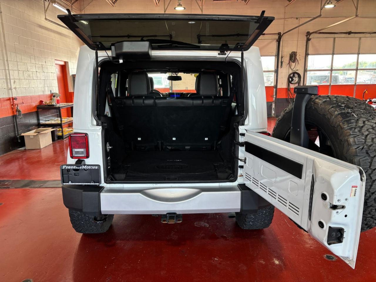 2015 Jeep Wrangler Unlimited Sahara Franklin OH