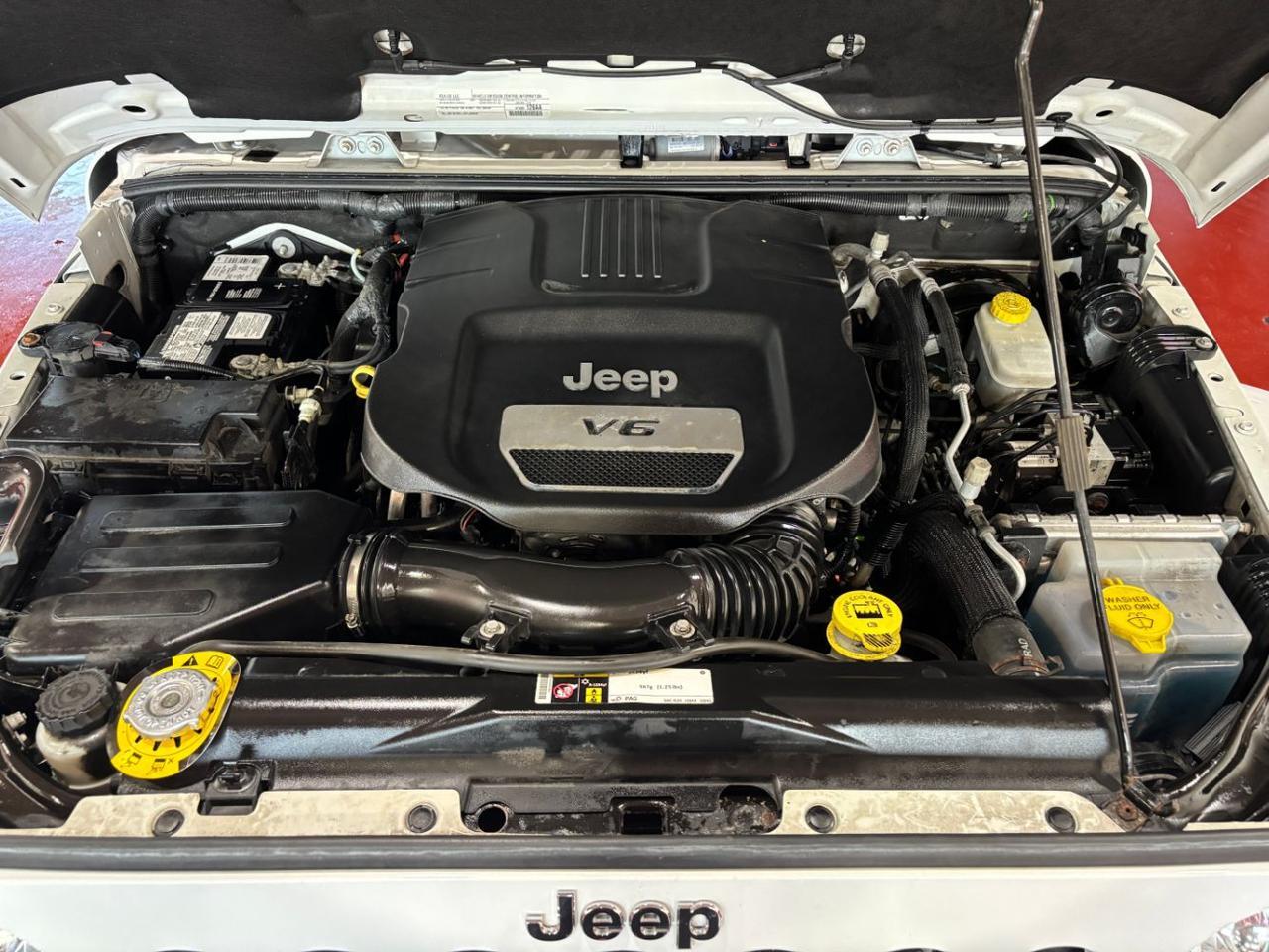 2015 Jeep Wrangler Unlimited Sahara Franklin OH