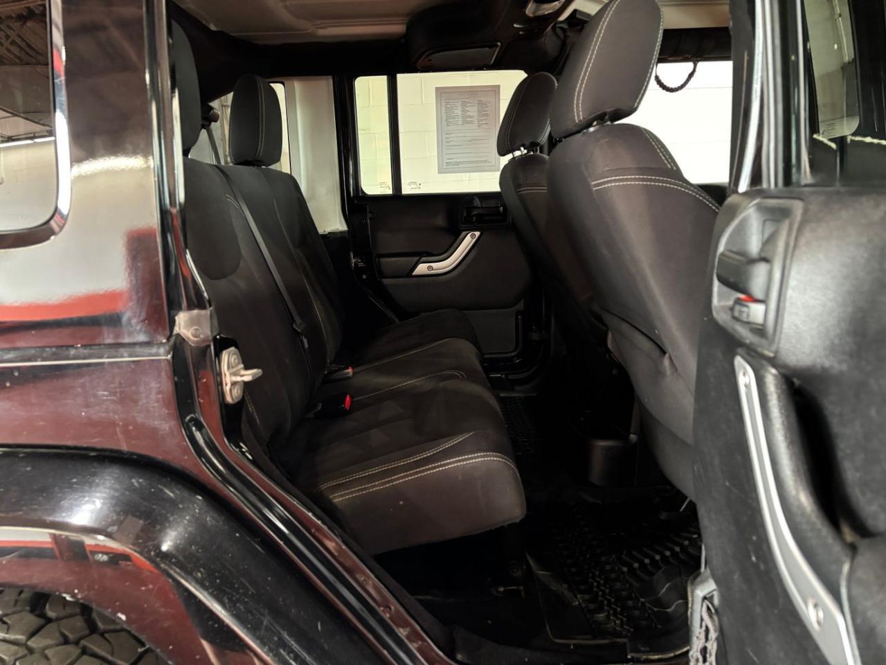 2015 Jeep Wrangler Unlimited Sahara Franklin OH
