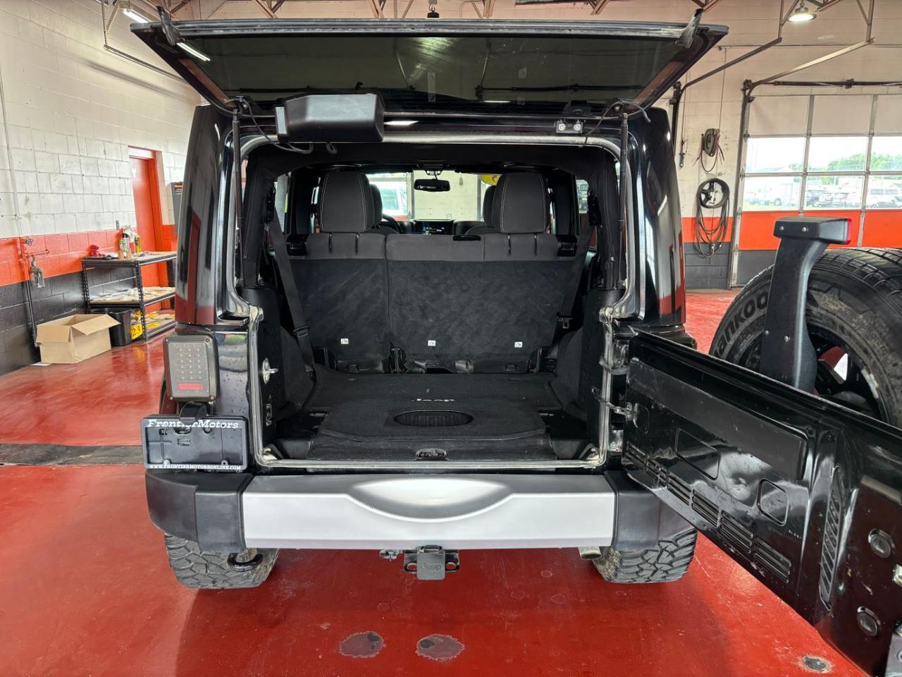 2015 Jeep Wrangler Unlimited Sahara Franklin OH