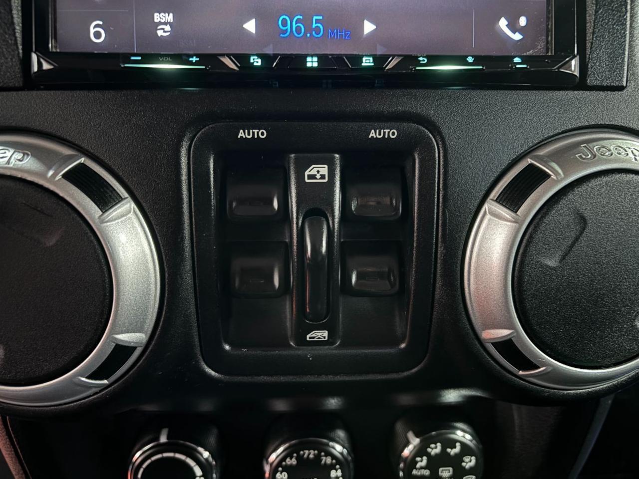 2015 Jeep Wrangler Unlimited Sahara Franklin OH