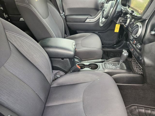 2015 Jeep Wrangler Unlimited Sahara Grapevine TX