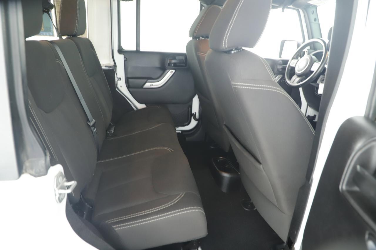 2015 Jeep Wrangler Unlimited Sahara New Braunfels TX