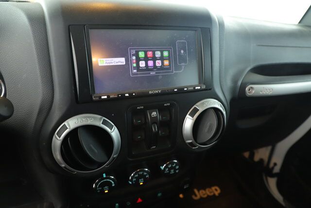 2015 Jeep Wrangler Unlimited Sahara New Braunfels TX