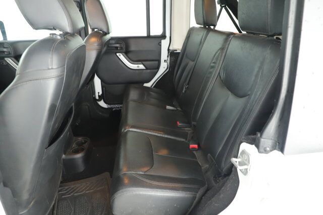 2015 Jeep Wrangler Unlimited Sahara New Braunfels TX