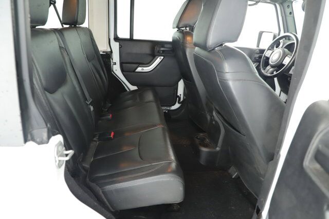 2015 Jeep Wrangler Unlimited Sahara New Braunfels TX