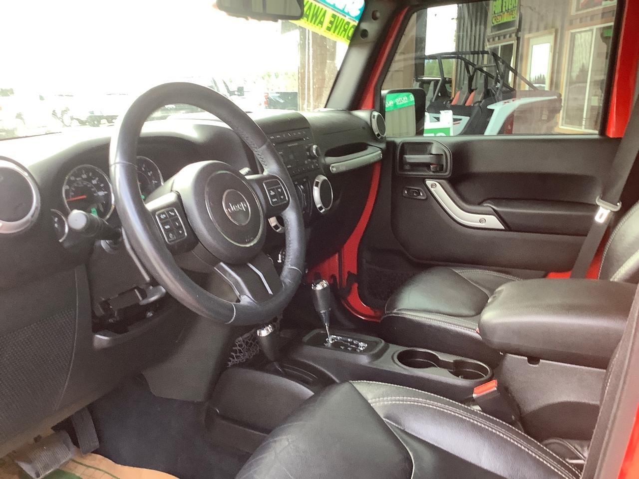 2015 Jeep Wrangler Unlimited Sahara Hayden ID