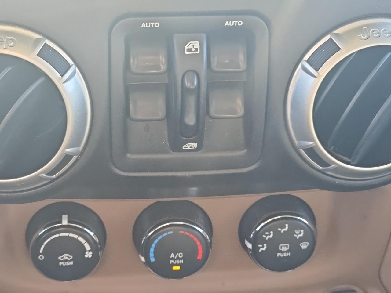 2015 Jeep Wrangler Unlimited Sahara Fredericksburg VA