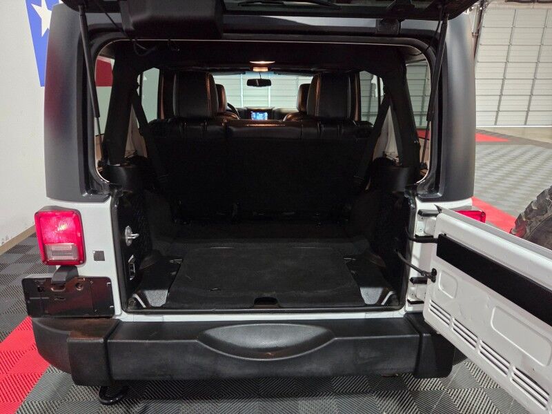 2015 Jeep Wrangler Unlimited Sport 3.6L V6 4 Door Leather Touch Screen NEW TIRES FREE WARRANTY Arlington TX