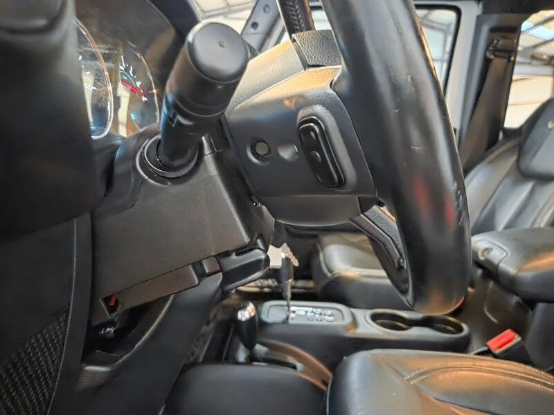 2015 Jeep Wrangler Unlimited Sport 3.6L V6 4 Door Leather Touch Screen NEW TIRES FREE WARRANTY Arlington TX