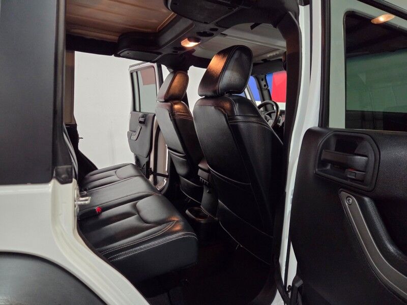 2015 Jeep Wrangler Unlimited Sport 3.6L V6 4 Door Leather Touch Screen NEW TIRES FREE WARRANTY Arlington TX