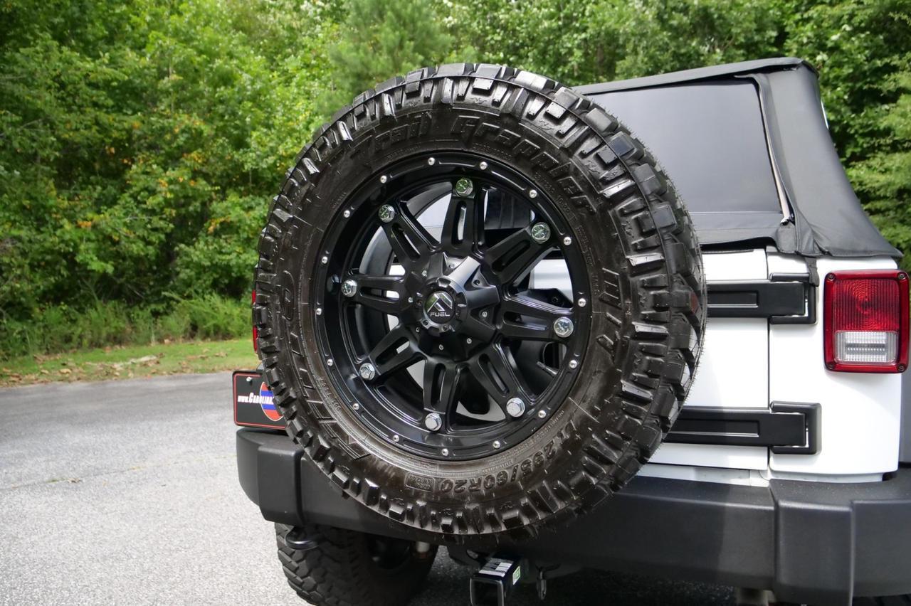 2015 Jeep Wrangler Unlimited Sport 4X4 / Fuel Wheels / Nitto Tires / Soft Top! Lincolnton NC