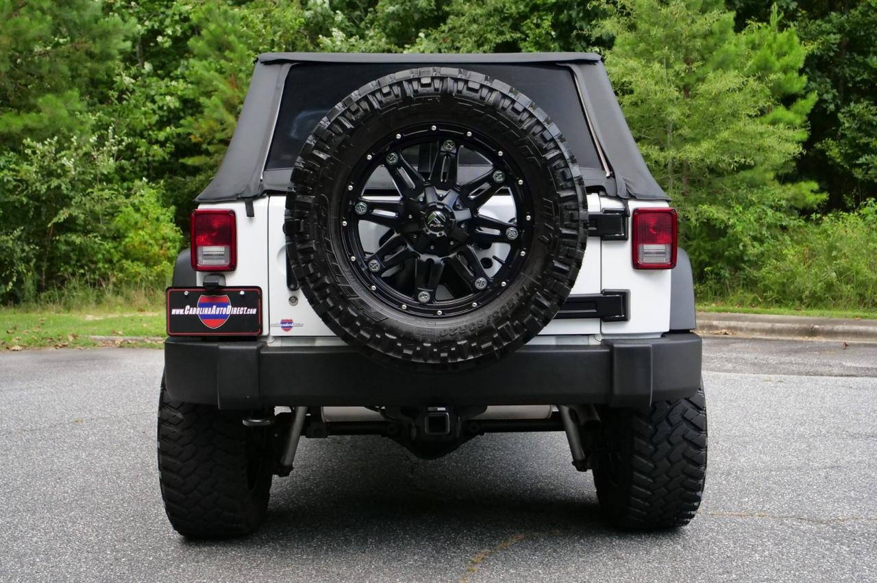 2015 Jeep Wrangler Unlimited Sport 4X4 / Fuel Wheels / Nitto Tires / Soft Top! Lincolnton NC