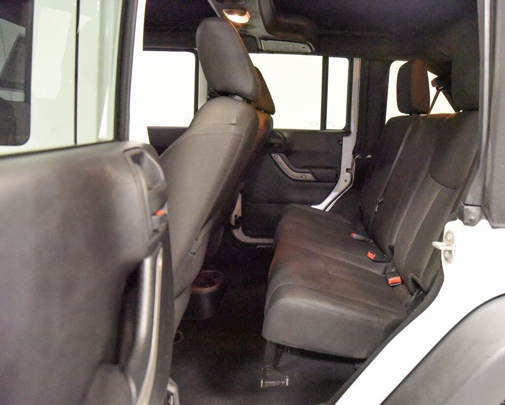 2015 Jeep Wrangler Unlimited Sport Akron OH