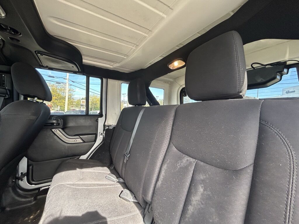 2015 Jeep Wrangler Unlimited Sport Crestwood KY