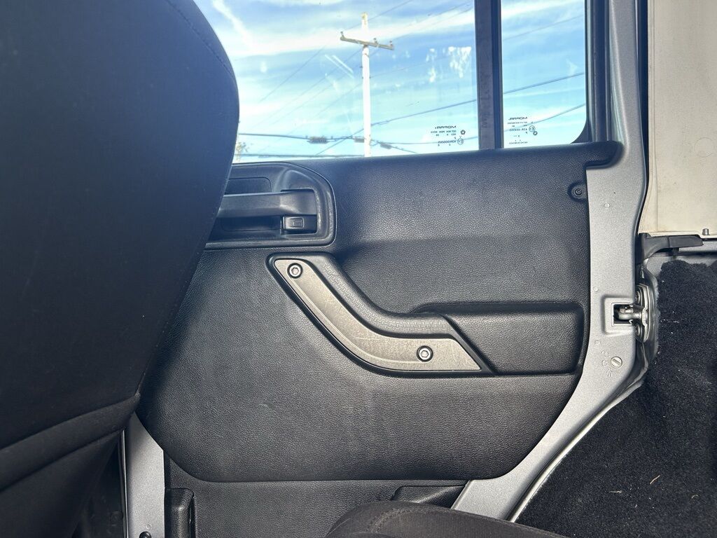 2015 Jeep Wrangler Unlimited Sport Crestwood KY