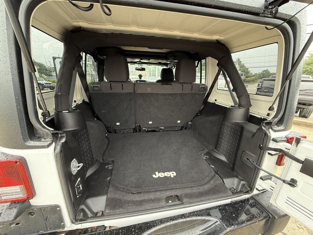 2015 Jeep Wrangler Unlimited Willys Crestwood KY