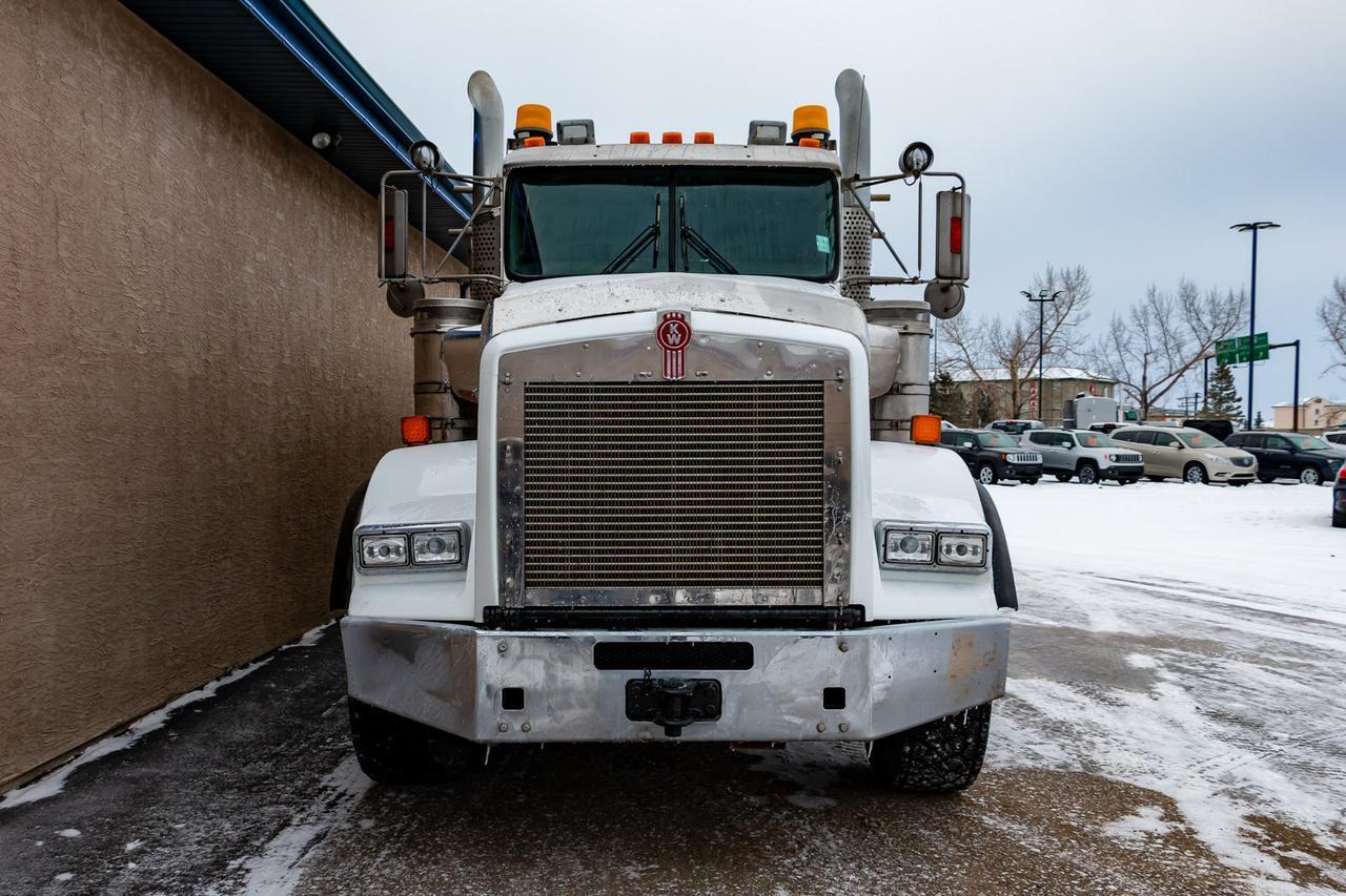 2015 Kenworth T-800 T/A Dump Truck Heavy Spec Red Deer AB