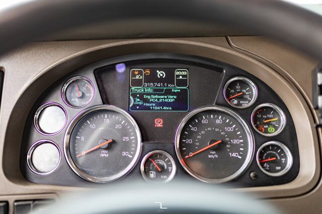 2015 Kenworth T-880 Tri-Drive Tractor Sleeper Heavy Spec Red Deer AB