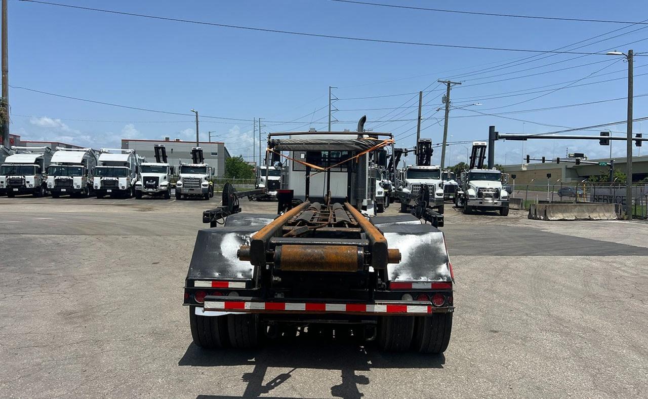 2015 Kenworth T800 60,000 lb Galbreath Roll Off Truck Tampa FL