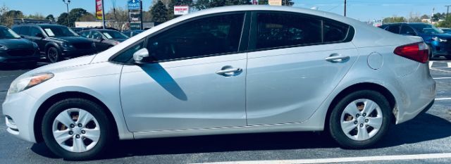 2015 Kia Forte- SD LX Hot Springs AR