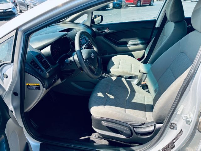 2015 Kia Forte- SD LX Hot Springs AR