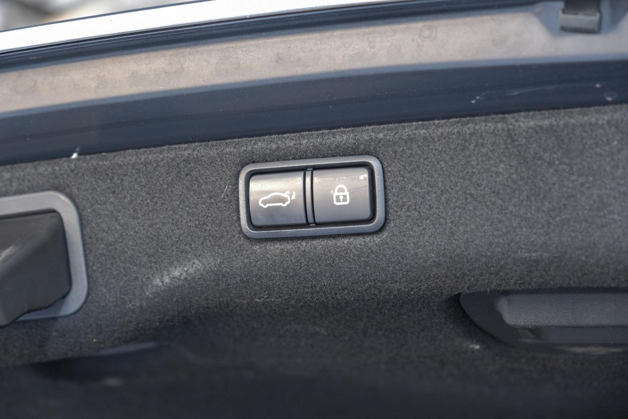2015 Kia K900 LUXURY 5.0L BLIND SPOT LANE DEPARTURE NAVIGATION PANORAMA LEATHE Carrollton TX