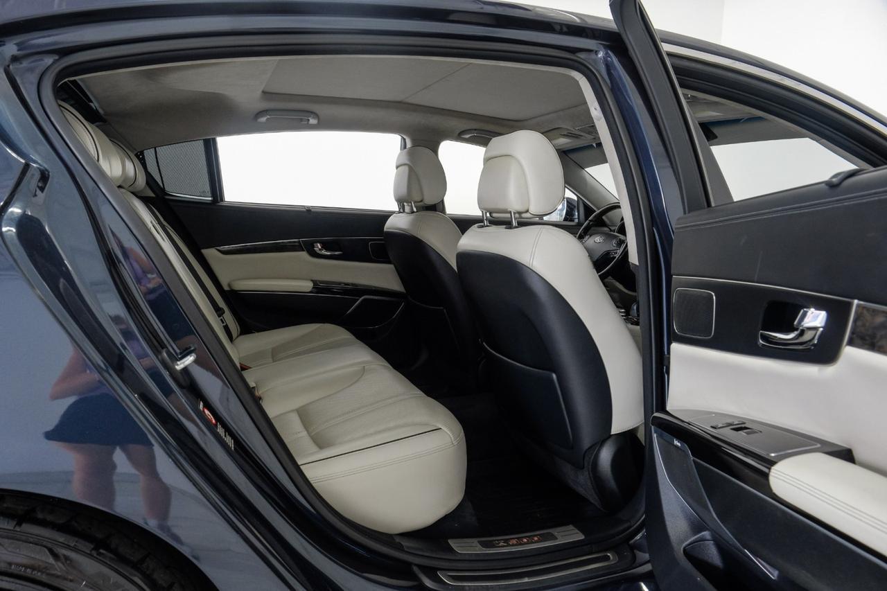 2015 Kia K900 LUXURY 5.0L BLIND SPOT LANE DEPARTURE NAVIGATION PANORAMA LEATHE Carrollton TX