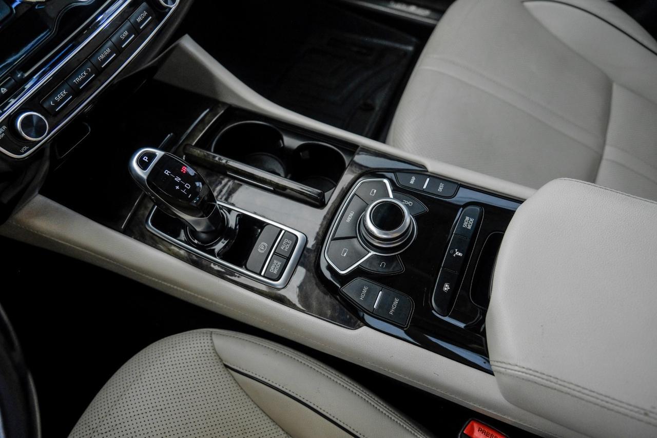 2015 Kia K900 LUXURY 5.0L BLIND SPOT LANE DEPARTURE NAVIGATION PANORAMA LEATHE Carrollton TX