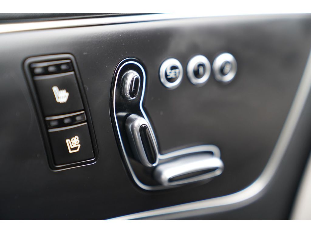 2015 Kia K900 Luxury Price UT