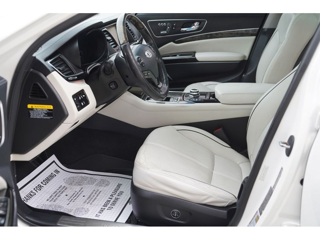 2015 Kia K900 Luxury Price UT