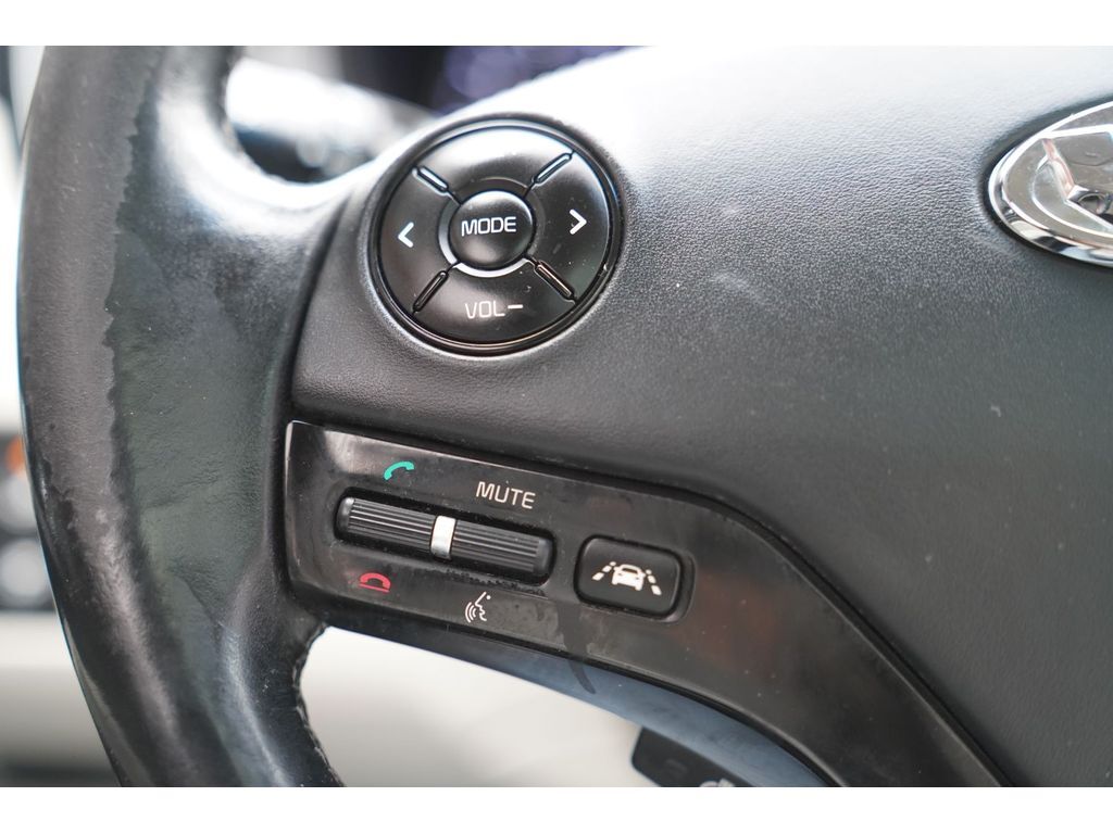 2015 Kia K900 Luxury Price UT