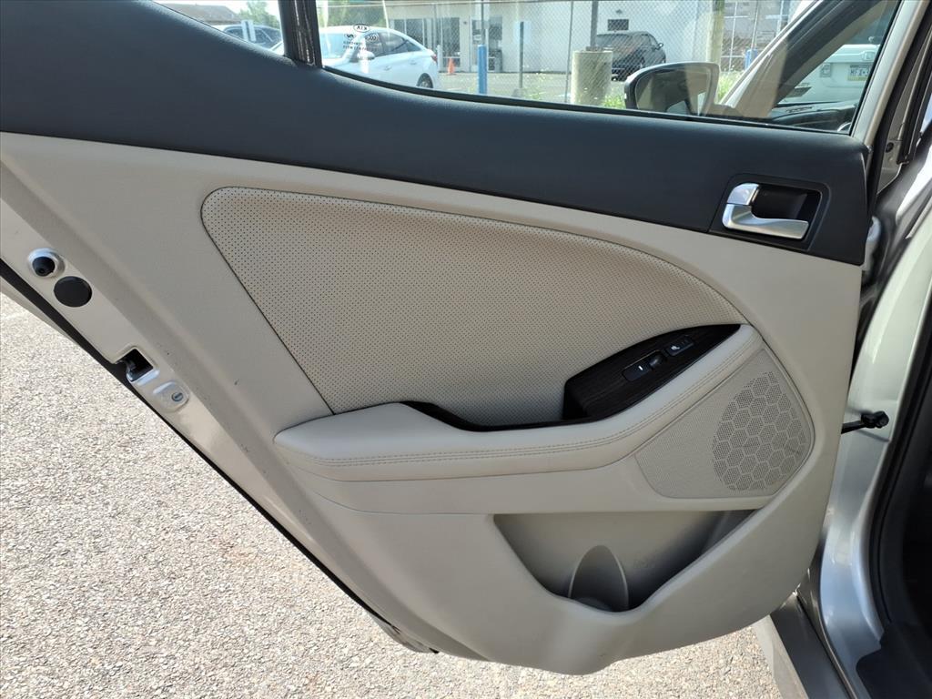 2015 Kia Optima Levittown PA
