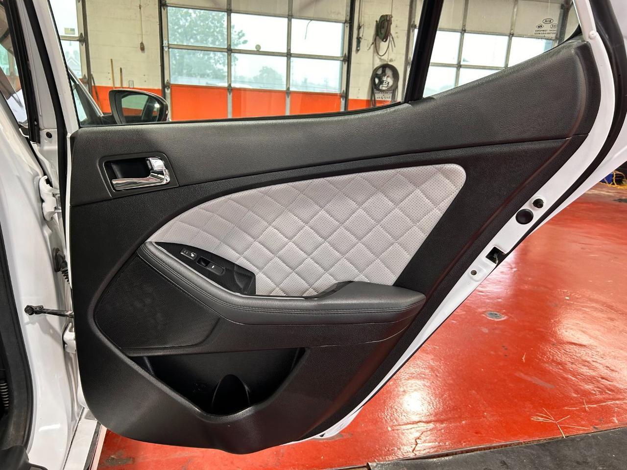 2015 Kia Optima SXL Turbo Franklin OH