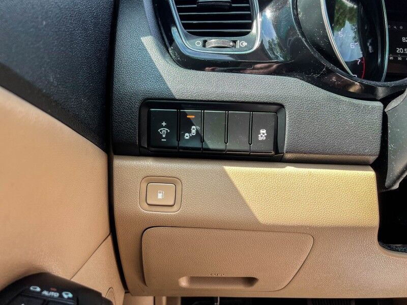 2015 Kia Sedona EX Wilmington NC