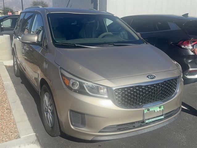 2015 Kia Sedona LX